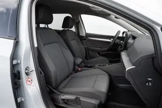 Volkswagen Golf, 1.5, 85 kW, бензин, автомат, передний привод