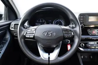 Hyundai i30, 1.6, 70 kW, дизель, механическая