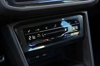 Volkswagen Tiguan, 1.5, 110 kW, petrol, automatic, front-wheel drive