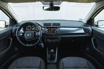 Škoda Fabia, 1.0, 70 kW, bensiin, manuaal, esivedu