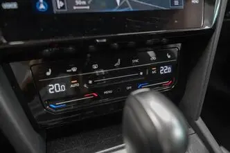 Volkswagen Arteon, 2.0, 110 kW, diesel, automatic, front-wheel drive