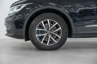 Volkswagen Tiguan, 1.4, 110 kW, подключаемый гибрид, автомат, передний привод