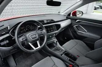 Audi Q3, 2.0, 110 kW, diesel, automatic, front-wheel drive