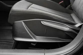 Audi A4, 2.0, 110 kW, diisel, automaat, esivedu