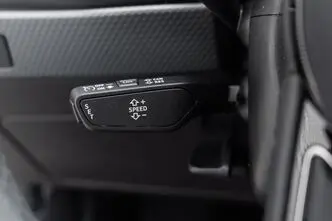 Audi A1, 1.0, 699 kW, petrol, automatic, front-wheel drive