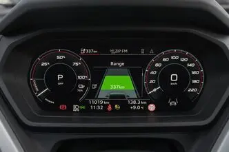 Audi Q4 e-tron, 210 kW, elekter, automaat, tagavedu