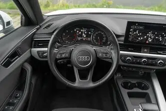 Audi A4, 2.0, 140 kW, diesel, automatic, four-wheel drive