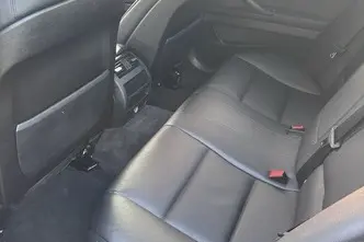 BMW 520, 2.0, 135 kW, bensiin, automaat, tagavedu