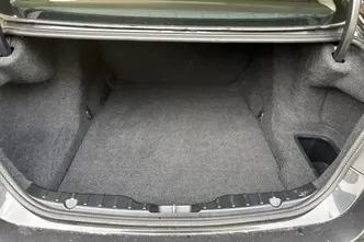BMW 520, 2.0, 135 kW, bensiin, automaat, tagavedu