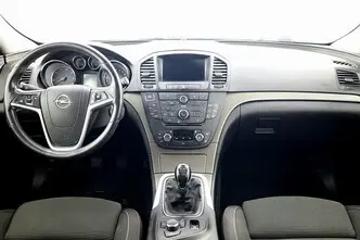 Opel Insignia, 2.0, 130 kW, diisel, manuaal, esivedu