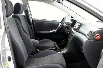 Toyota Corolla, 2.0, 115 kW, diesel, manual, front-wheel drive