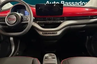 Fiat 500e, 87 kW, elekter, automaat, esivedu