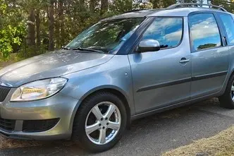 Škoda Roomster, 1.2, 77 kW, bensiin, manuaal, esivedu