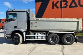 Mercedes-Benz Arocs 2658 6x4, 425 kW, diesel, automatic