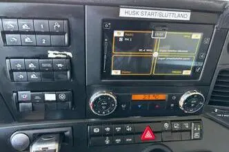 Mercedes-Benz Arocs 2658 6x4, 425 kW, diesel, automatic