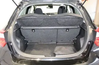 Toyota Yaris, 1.5, 82 kW, bensiin, manuaal, esivedu