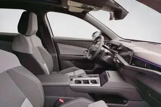 Opel Grandland, 1.2, 100 kW, гибрид, автомат, передний привод