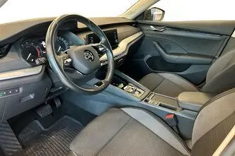 Škoda Octavia, 1.0, 81 kW, гибрид, автомат, передний привод