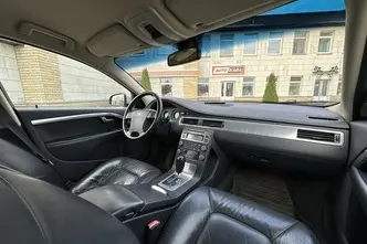 Volvo V70, 2.4, 120 kW, diisel, automaat, esivedu