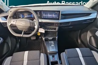 Opel Frontera, 1.2, 107 kW, hübriid, automaat, esivedu