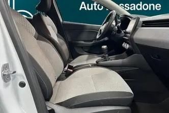 Renault Clio, 1.0, 67 kW, бензин, механическая, передний привод