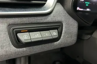 Renault Clio, 1.0, 67 kW, бензин, механическая, передний привод