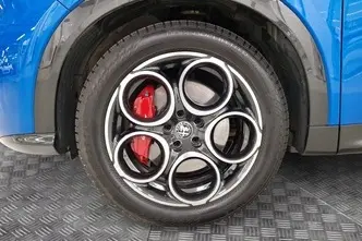 Alfa Romeo Tonale, 1.5, 96 kW, гибрид, автомат, передний привод