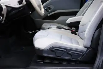 BMW i3, 75 kW, электричество, автомат, задний привод