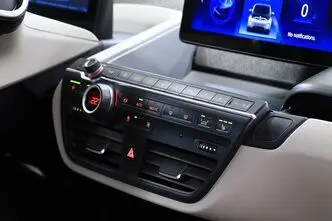 BMW i3, 75 kW, электричество, автомат, задний привод