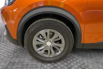 Peugeot 2008, electric, automatic, front-wheel drive