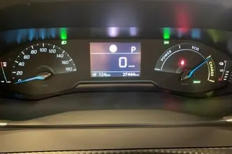 Peugeot 2008, electric, automatic, front-wheel drive