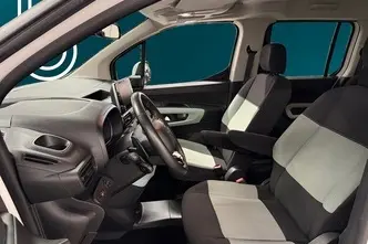 Citroën Berlingo, 1.2, 96 kW, бензин, автомат, передний привод