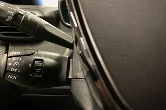 Peugeot 2008, электричество, автомат, передний привод
