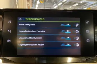 Peugeot 2008, электричество, автомат, передний привод