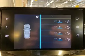 Peugeot 2008, электричество, автомат, передний привод