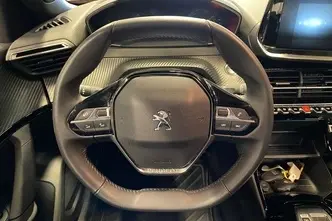 Peugeot 2008, elekter, automaat, esivedu
