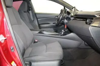Toyota C-HR, 1.2, 85 kW, бензин, автомат, передний привод