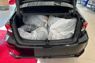 Toyota Corolla, 1.5, 92 kW, бензин, автомат, передний привод