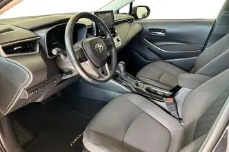 Toyota Corolla, 1.5, 92 kW, бензин, автомат, передний привод