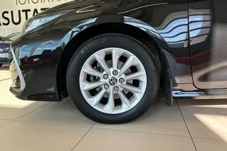 Toyota Corolla, 1.5, 92 kW, бензин, автомат, передний привод
