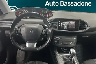 Peugeot 308, 1.2, 96 kW, petrol, manual, front-wheel drive