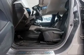 Renault Captur, 1.3, 103 kW, hybrid, automatic, front-wheel drive