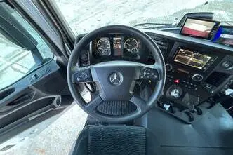 Mercedes-Benz Antos 2545 6x2*4, 330 kW, diesel, automatic