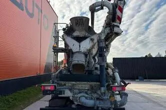 Volvo FMX 500 8x4, 375 kW, diesel, automatic