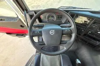 Volvo FMX 500 8x4, 375 kW, diesel, automatic