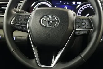 Toyota Camry, 2.5, 131 kW, hübriid, automaat, esivedu