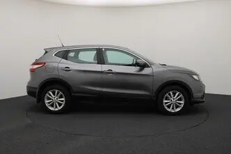 Nissan Qashqai, 1.2, 85 kW, бензин, механическая, передний привод