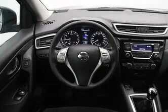 Nissan Qashqai, 1.2, 85 kW, бензин, механическая, передний привод