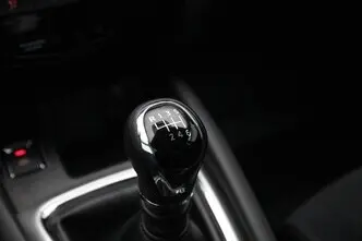 Nissan Qashqai, 1.2, 85 kW, бензин, механическая, передний привод