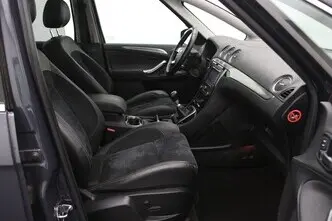 Ford S-Max, 1.6, 118 kW, бензин, механическая, передний привод